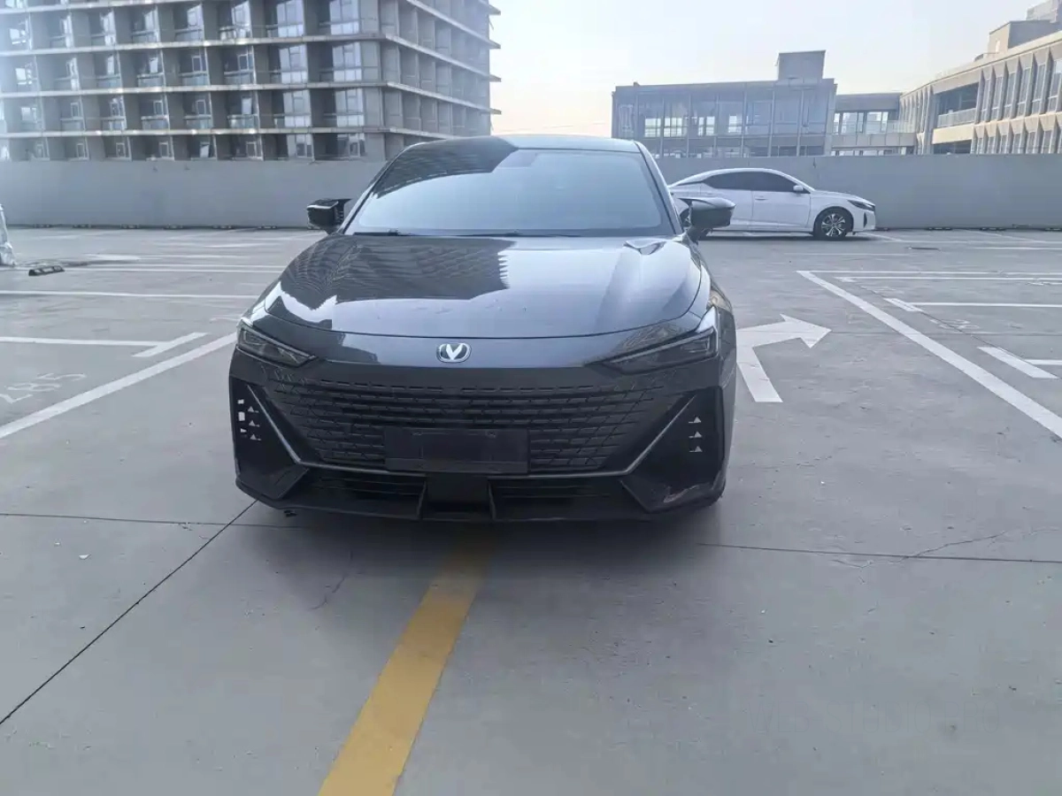 CHANGAN UNI-V