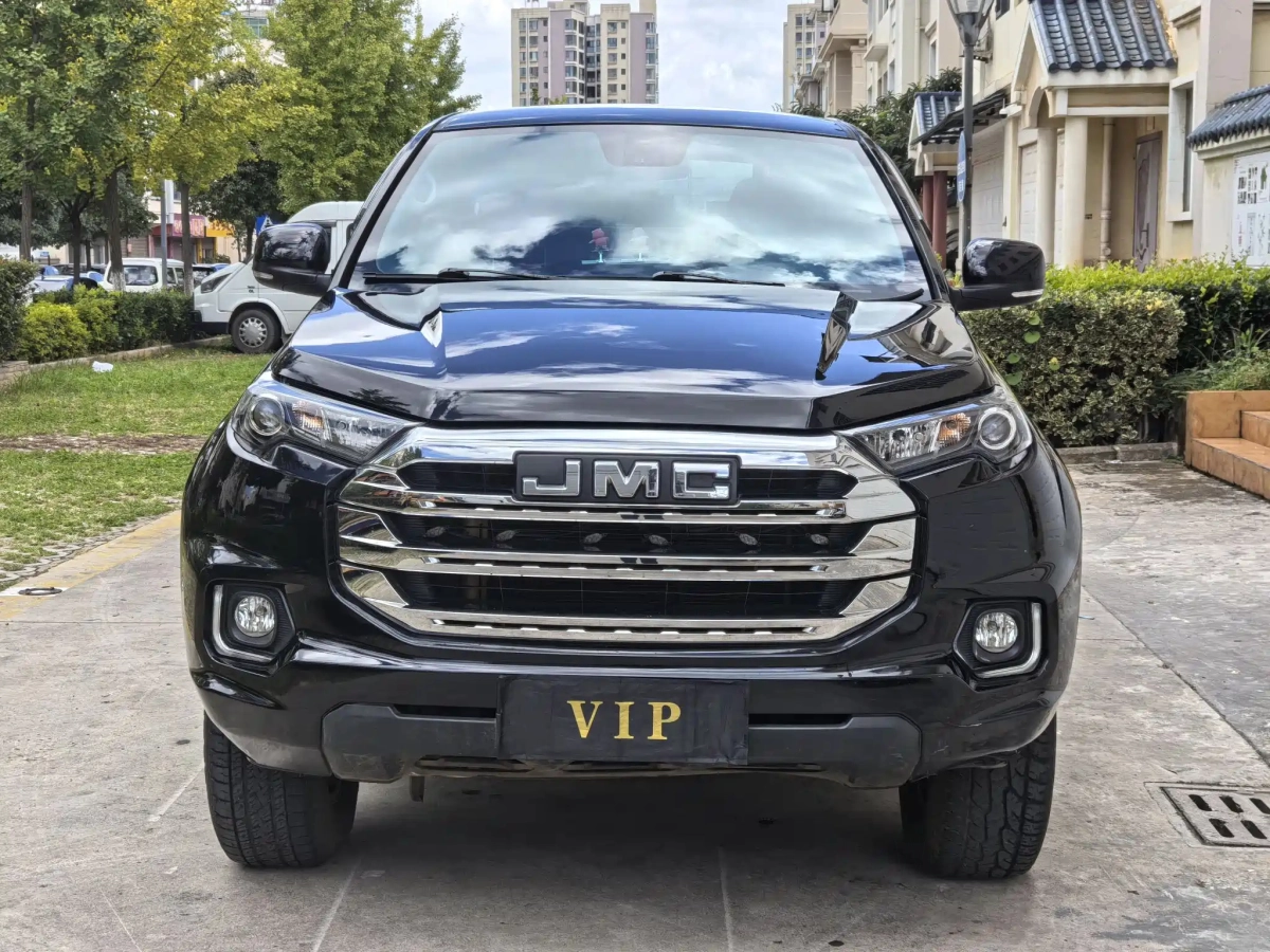 JMC YUHU 7  2022