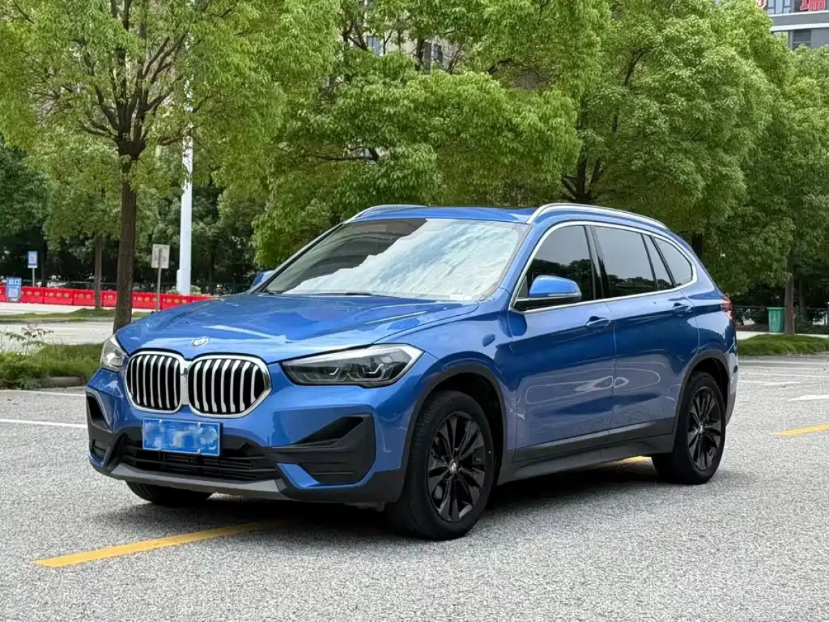 BMW X1  2020