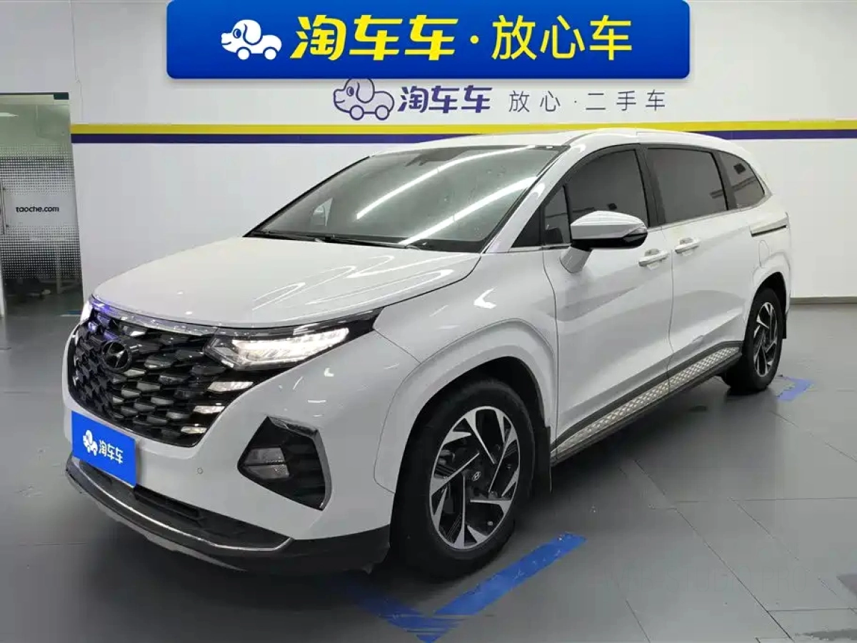 HYUNDAI CUSTO