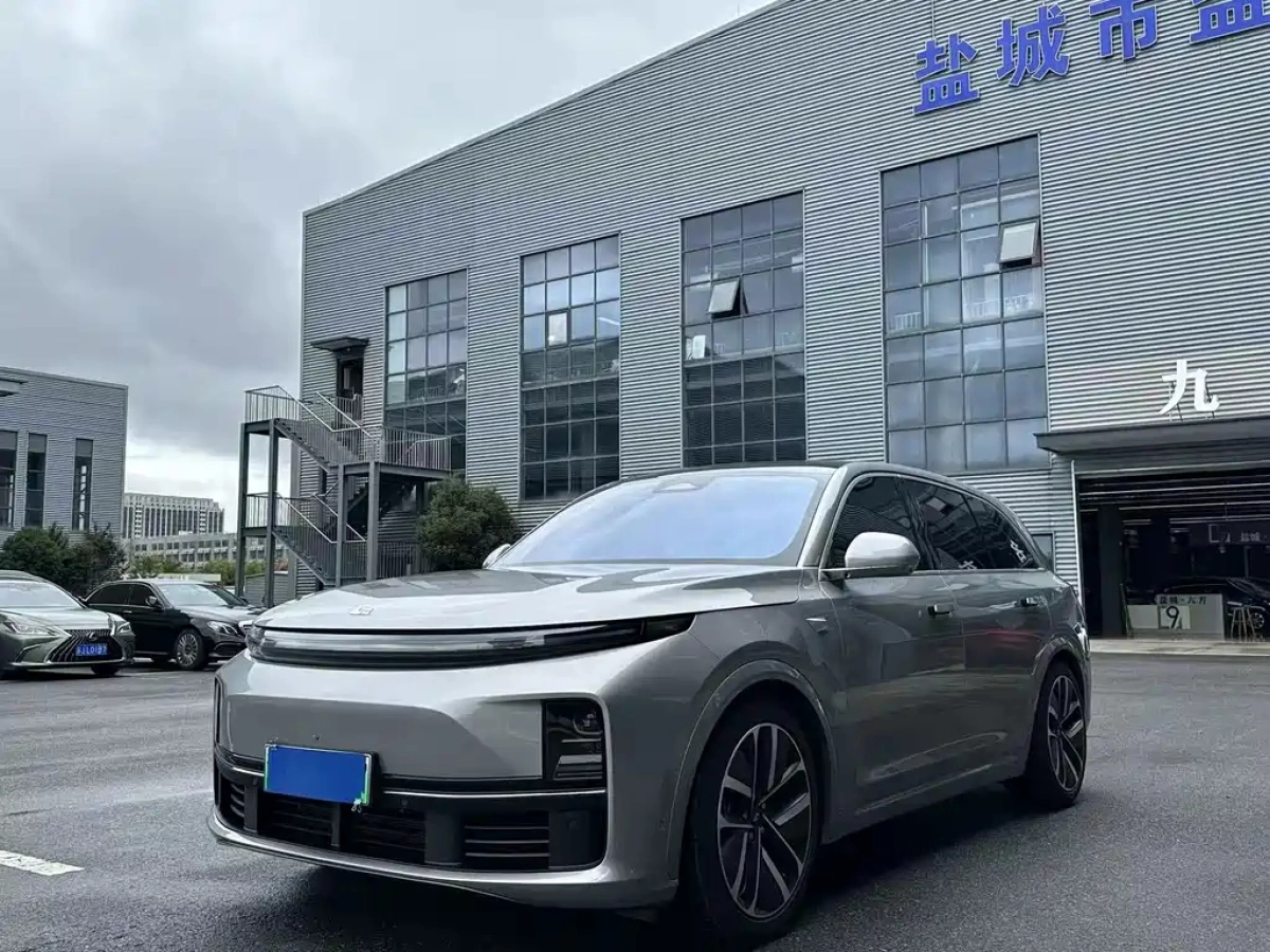 LI AUTO L7  2023