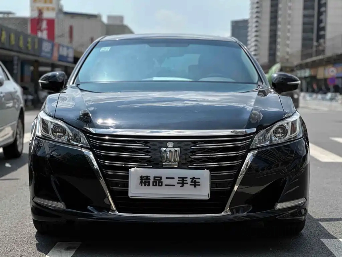 TOYOTA CROWN  2018