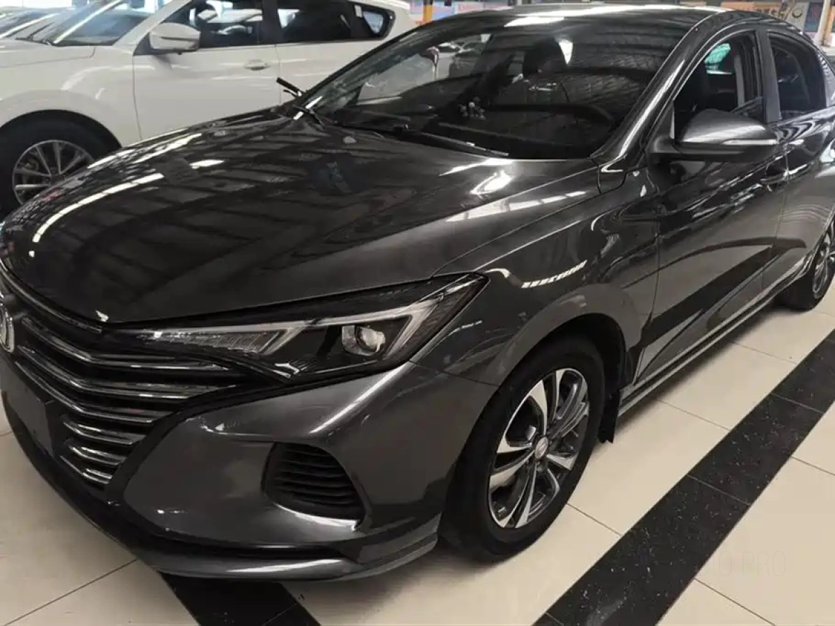 CHANGAN EADO  2021