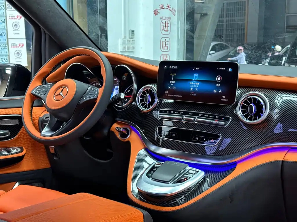 MERCEDES BENZ V-CLASS