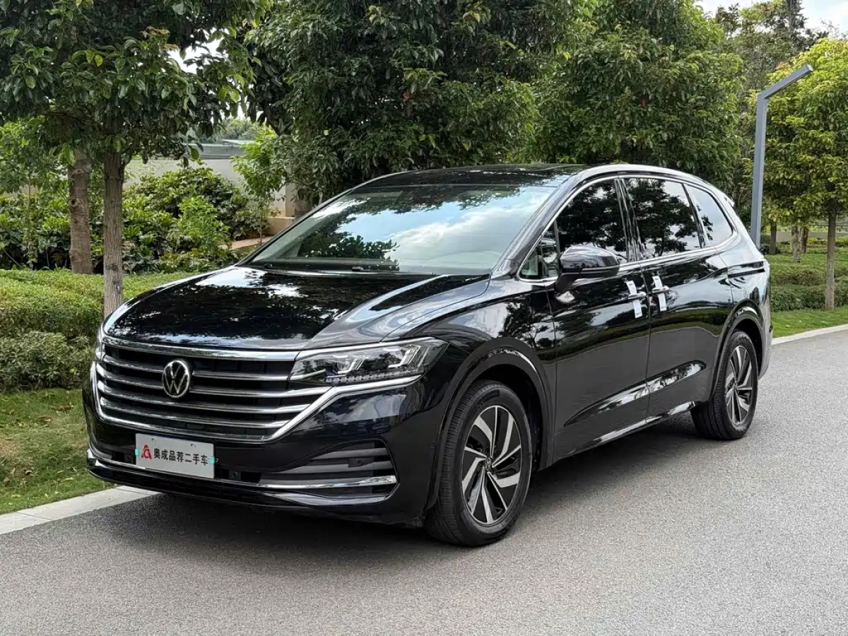 VOLKSWAGEN VILORAN  2022