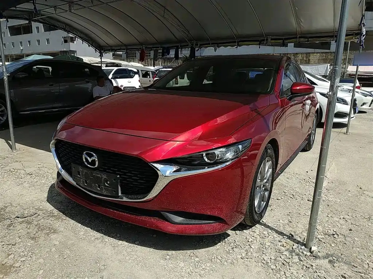 MAZDA 3 AXELA
