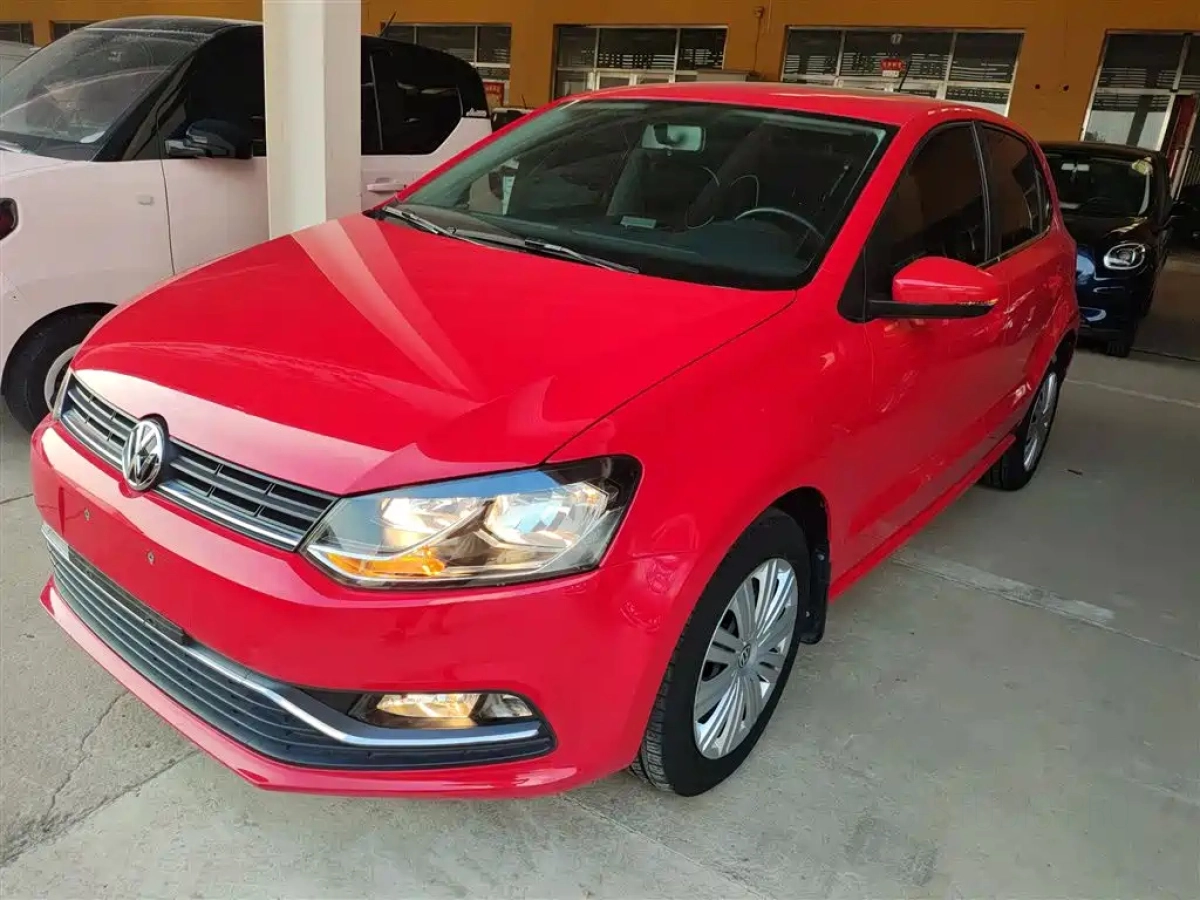 VOLKSWAGEN POLO  2018