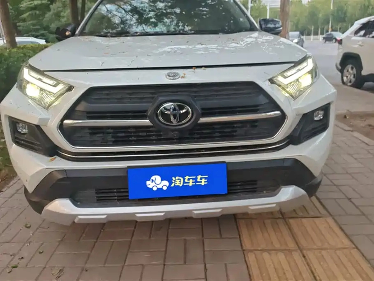 TOYOTA RAV4 RONGFANG