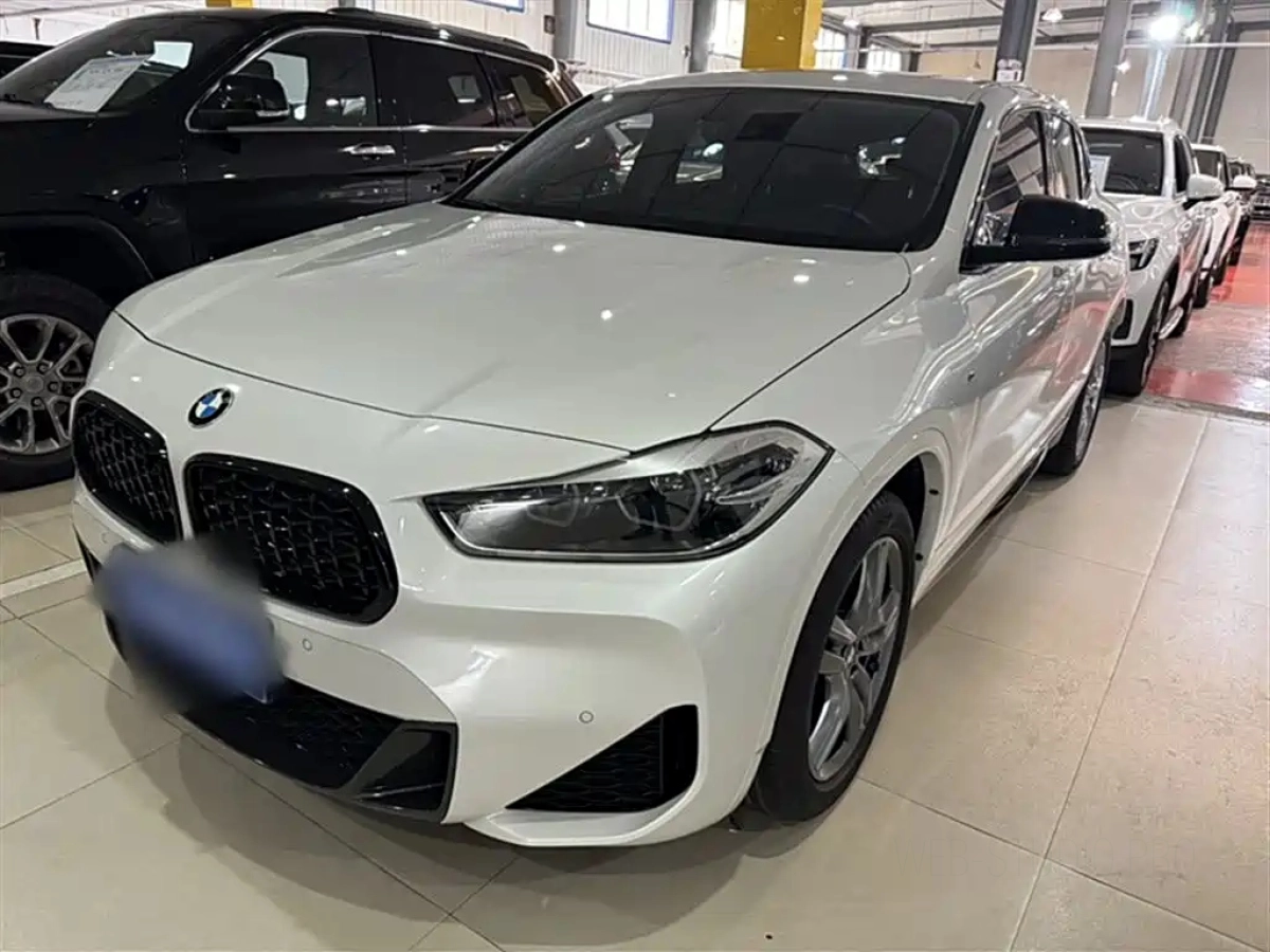 BMW X2  2023