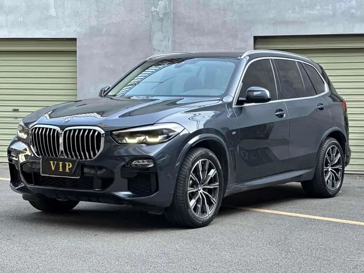 BMW X5  2022