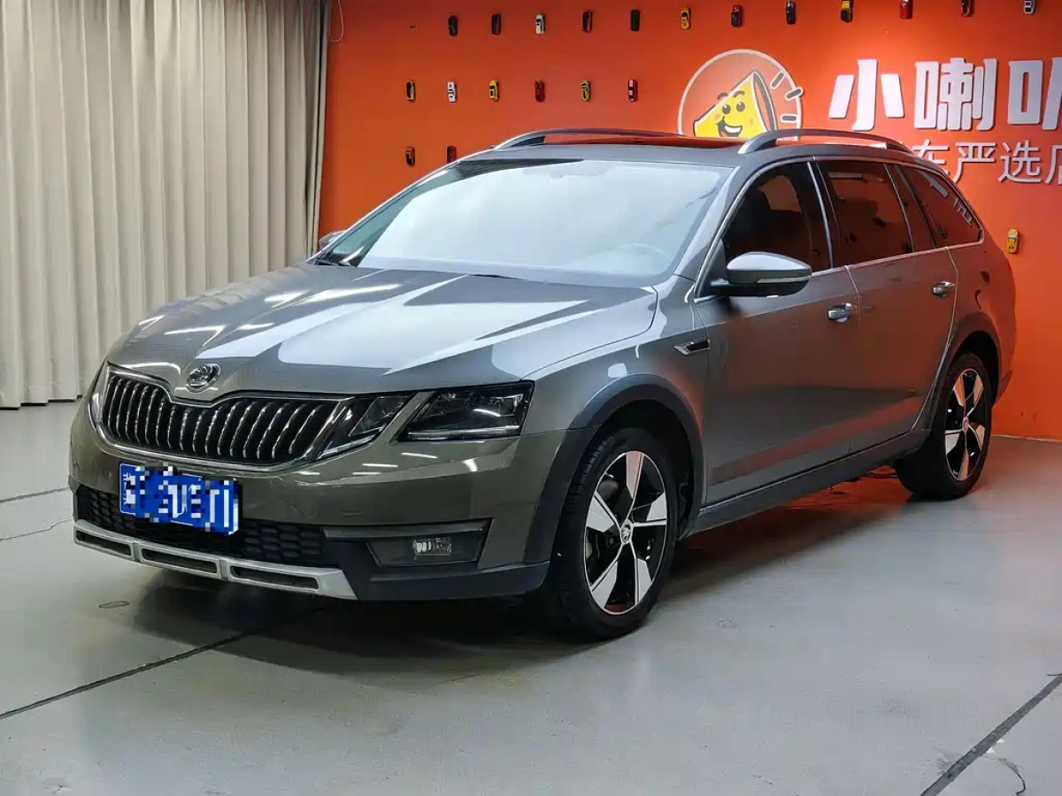 SKODA OCTAVIA  2018