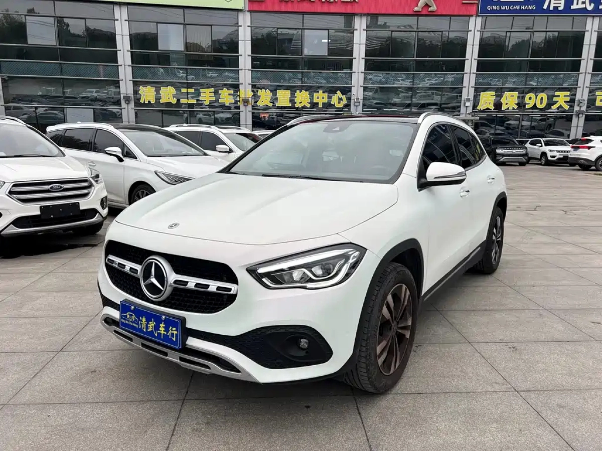 MERCEDES BENZ GLA  2022