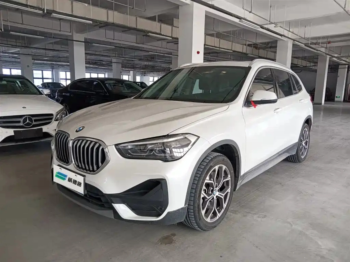 BMW X1  2022