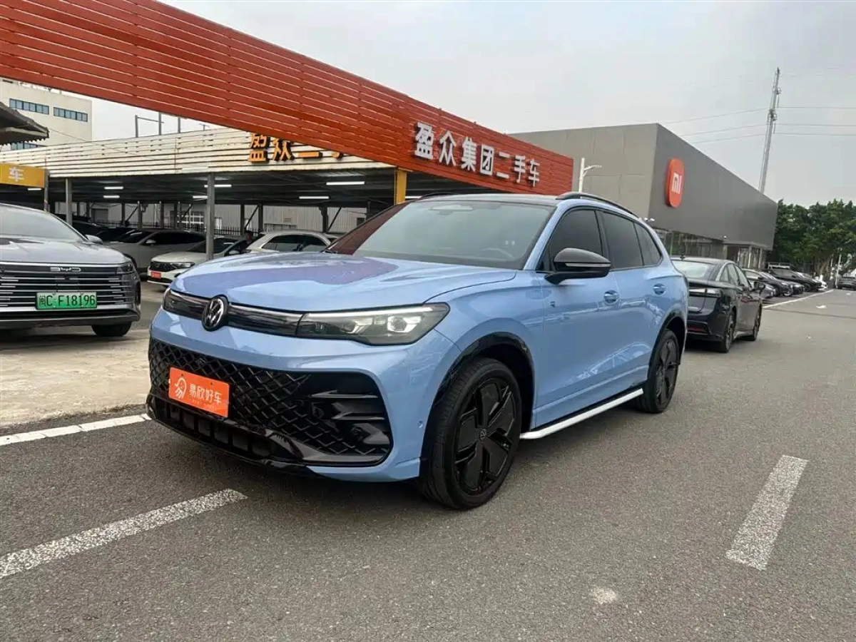 VOLKSWAGEN TIGUAN L  2024