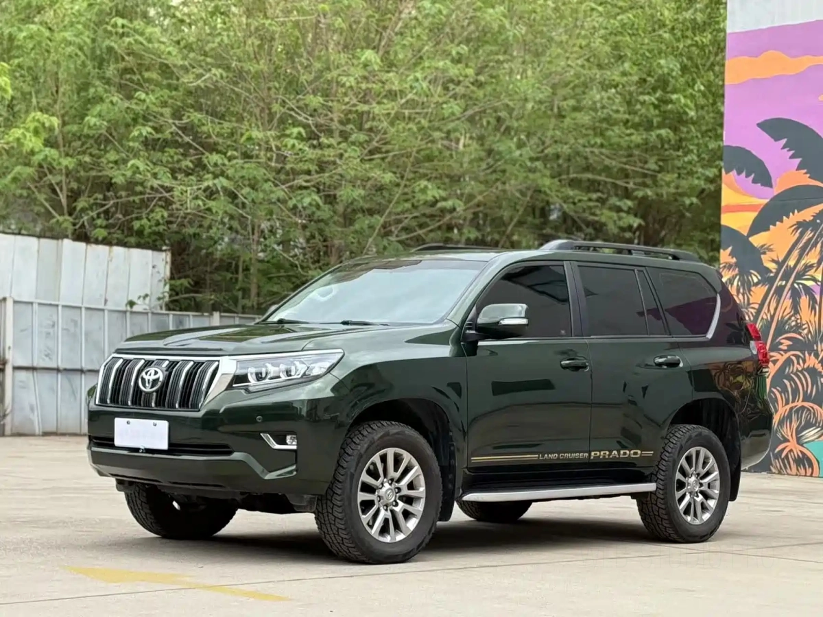 TOYOTA PRADO  2018