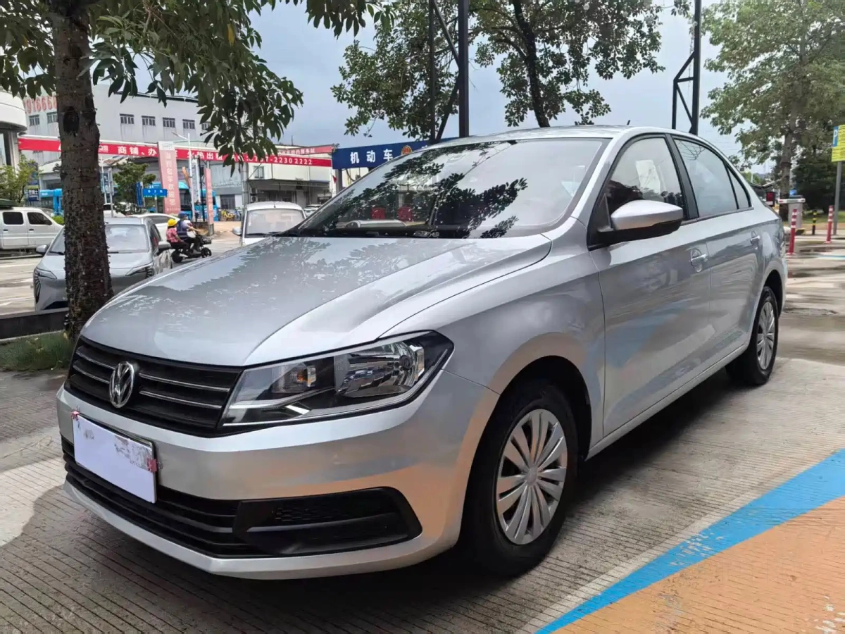 VOLKSWAGEN SANTANA  2018