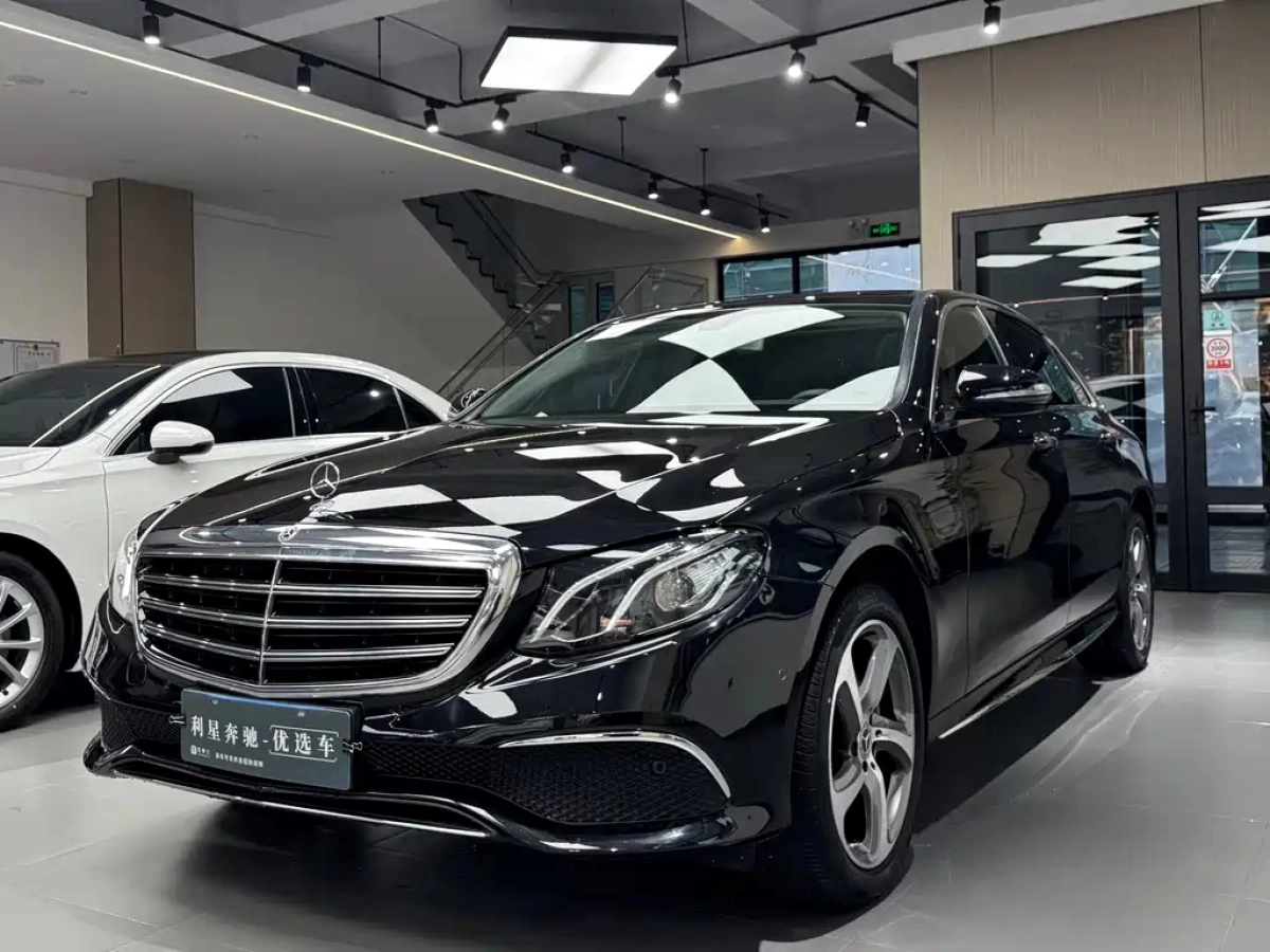 MERCEDES BENZ E-CLASS  2020
