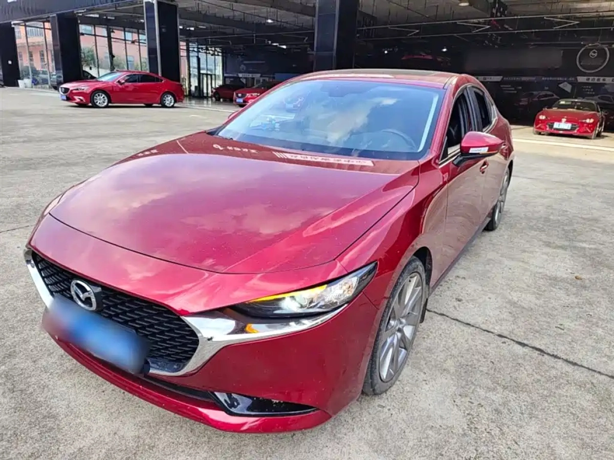 MAZDA 3 AXELA