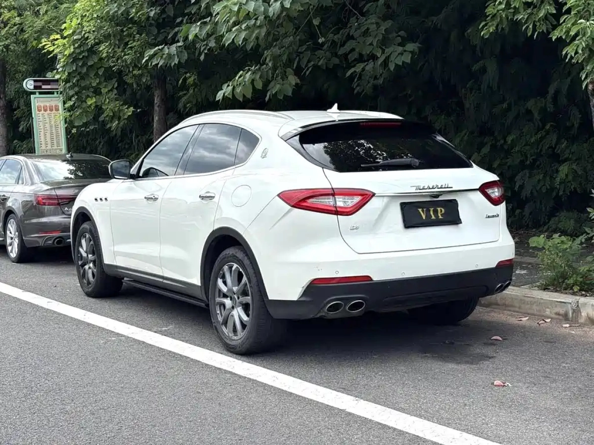 MASERATI LEVANTE