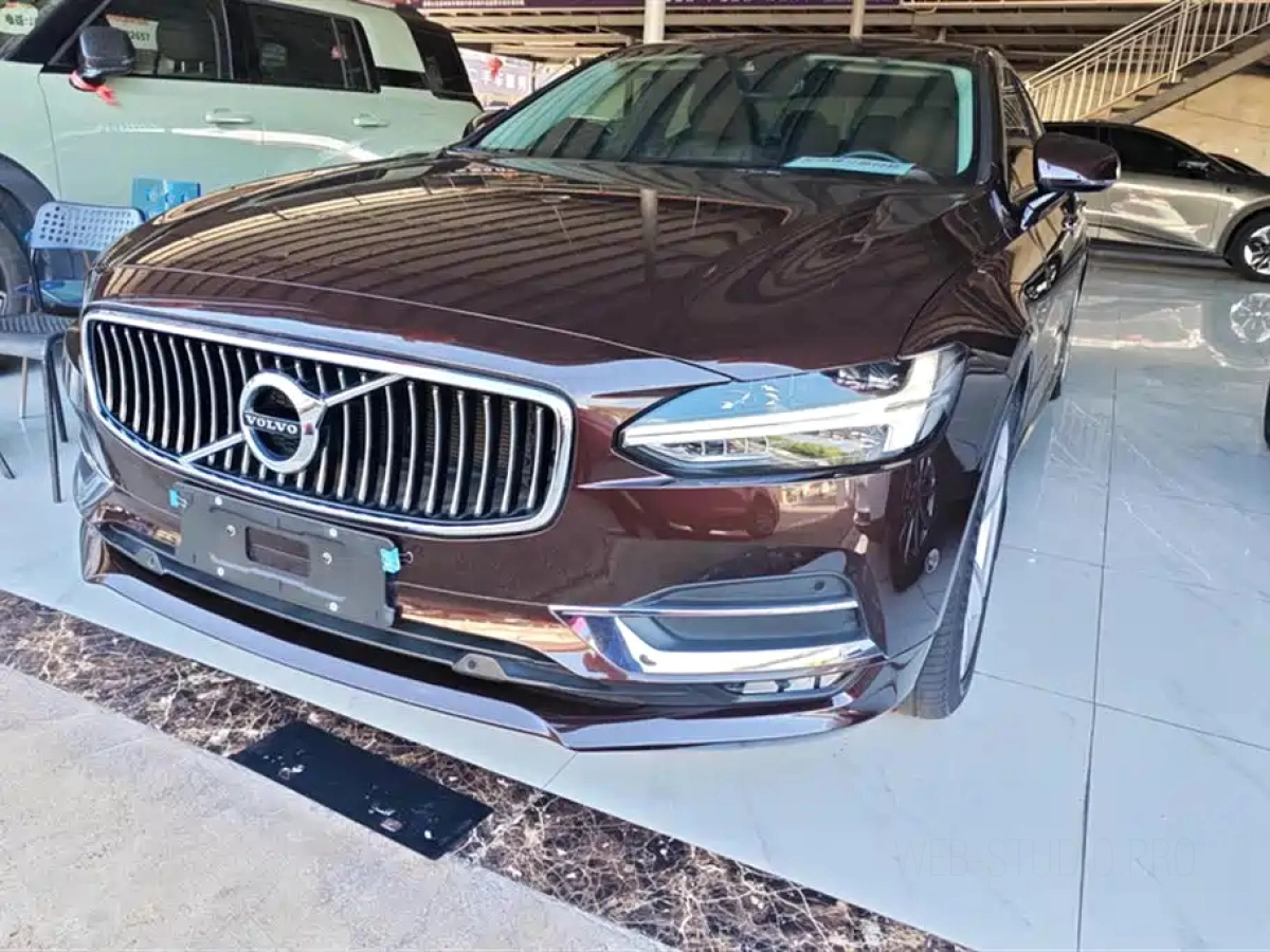 VOLVO S90  2019