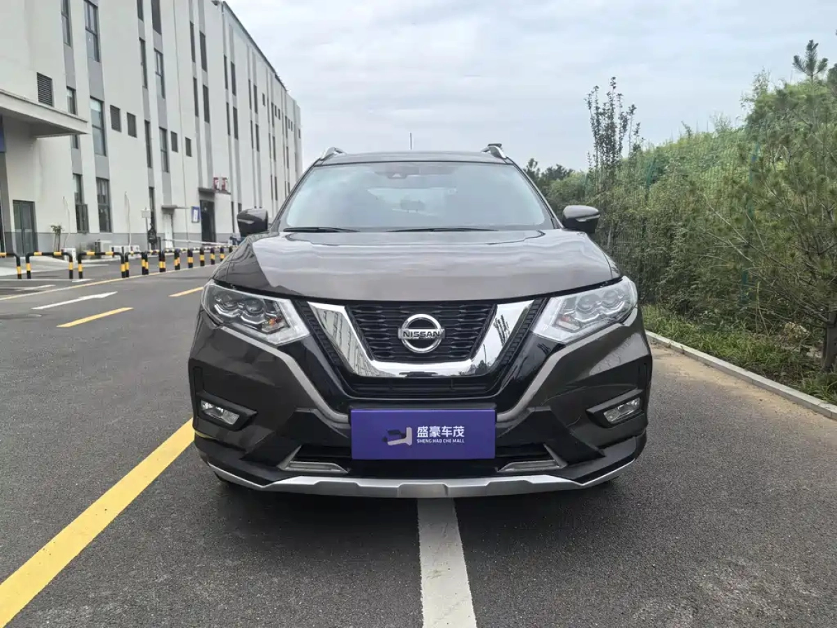 NISSAN X-TRAIL  2020