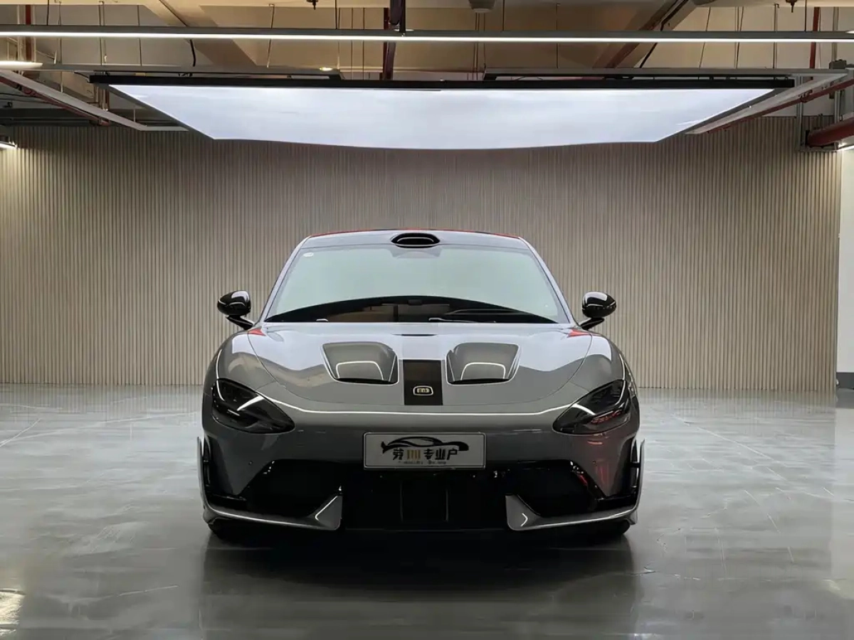 XIAOMI AUTO SU7 ULTRA