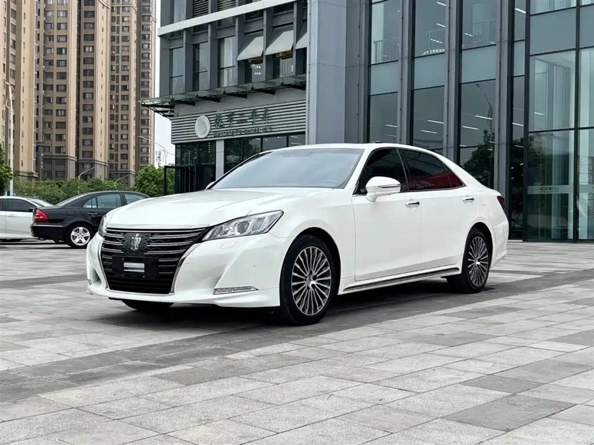 TOYOTA CROWN  2018