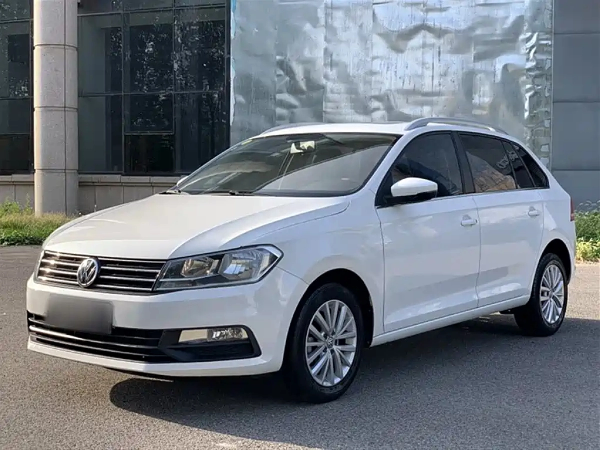 VOLKSWAGEN SANTANA  2019