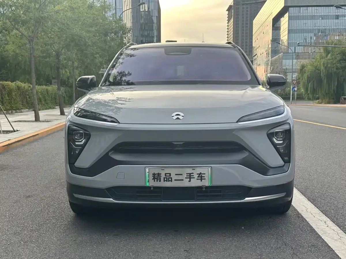 NIO ES6