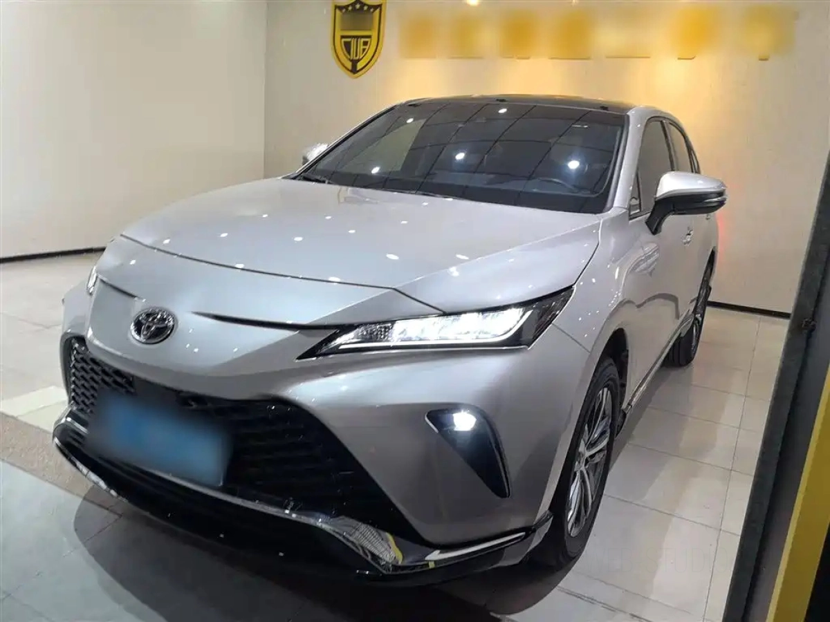 TOYOTA VENZA  2024