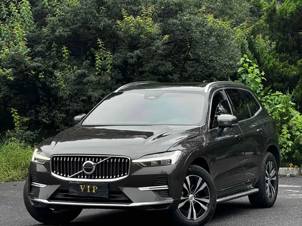 VOLVO XC60  2022