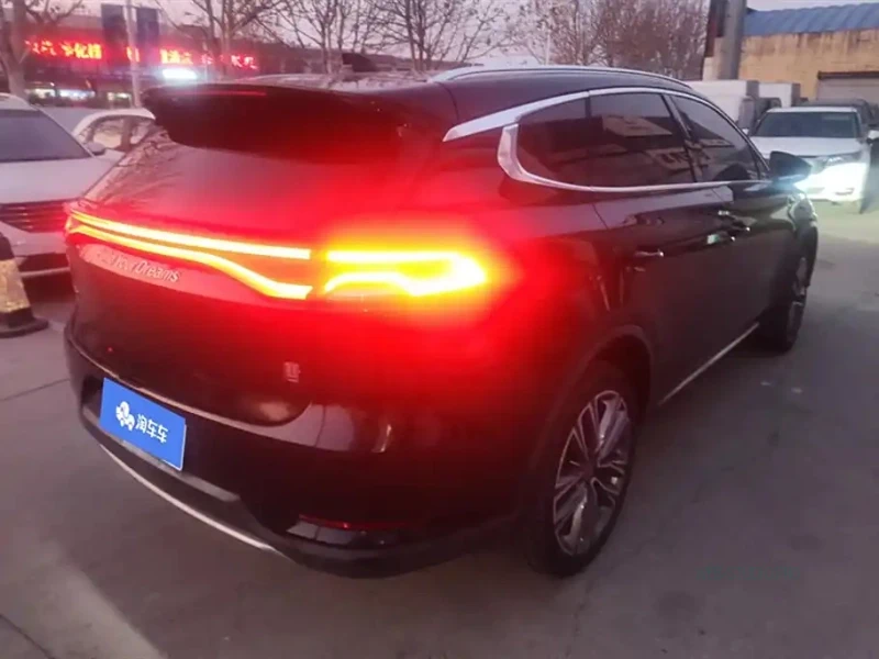 BYD TANG
