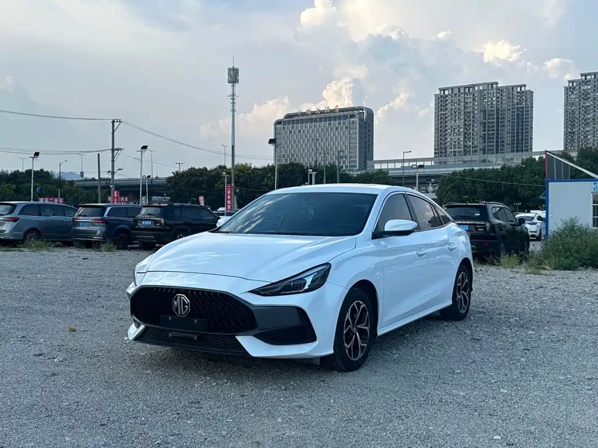 MG MG5  2022