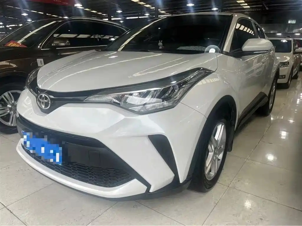 TOYOTA C-HR  2022