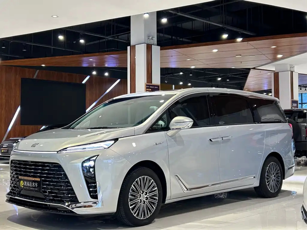 BUICK GL8 NEW ENERGY