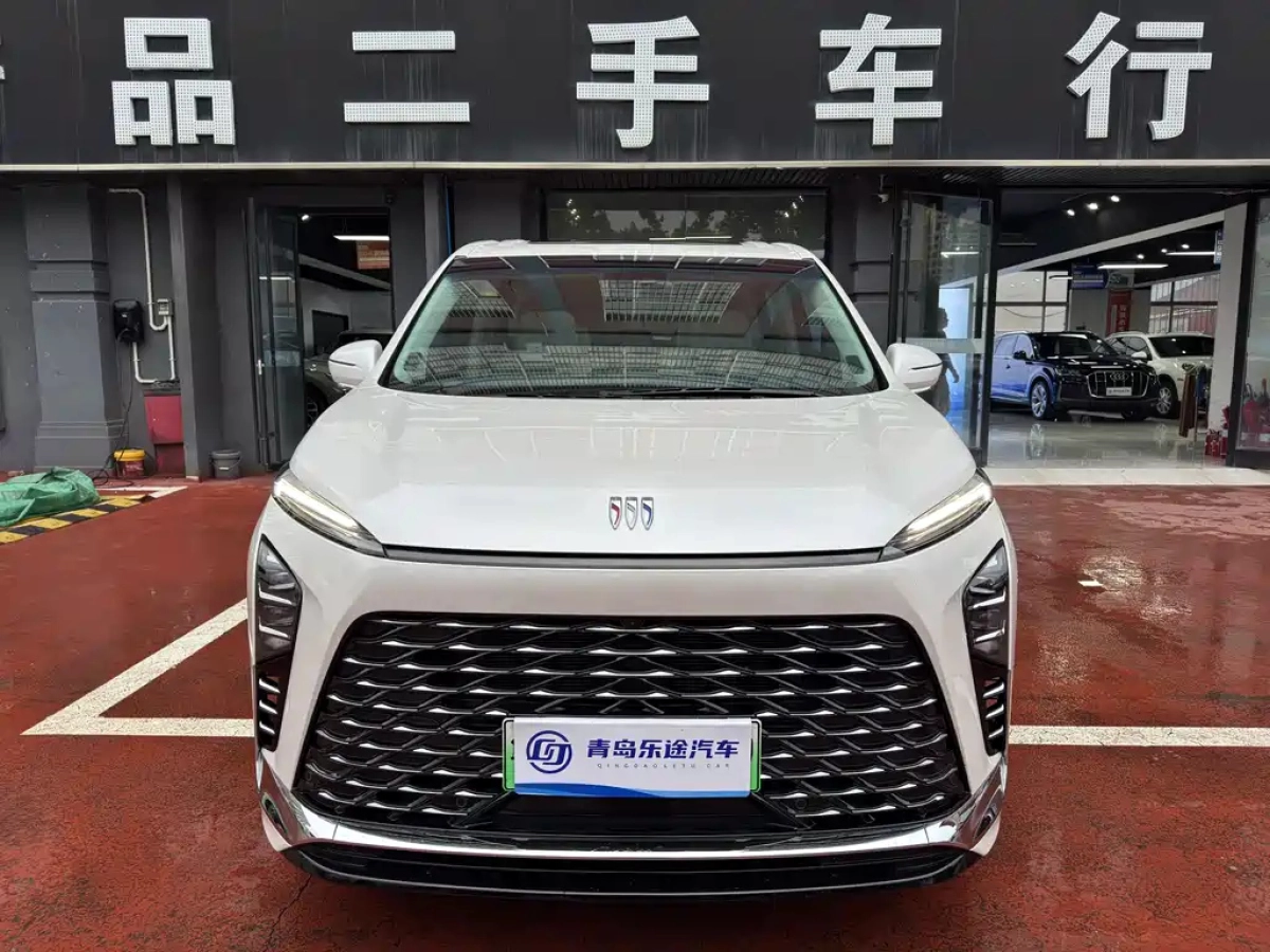 BUICK GL8 NEW ENERGY