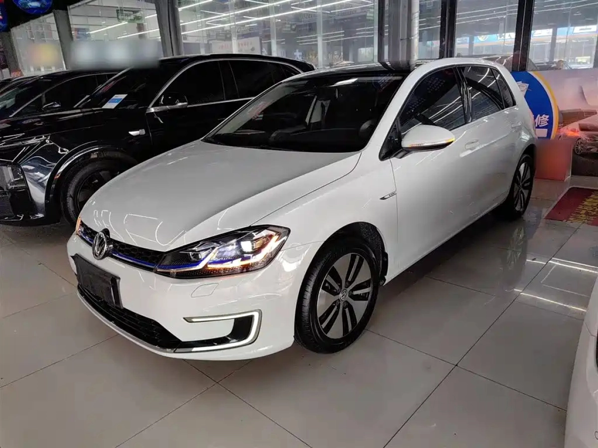 VOLKSWAGEN GOLF . E-POWER  2020