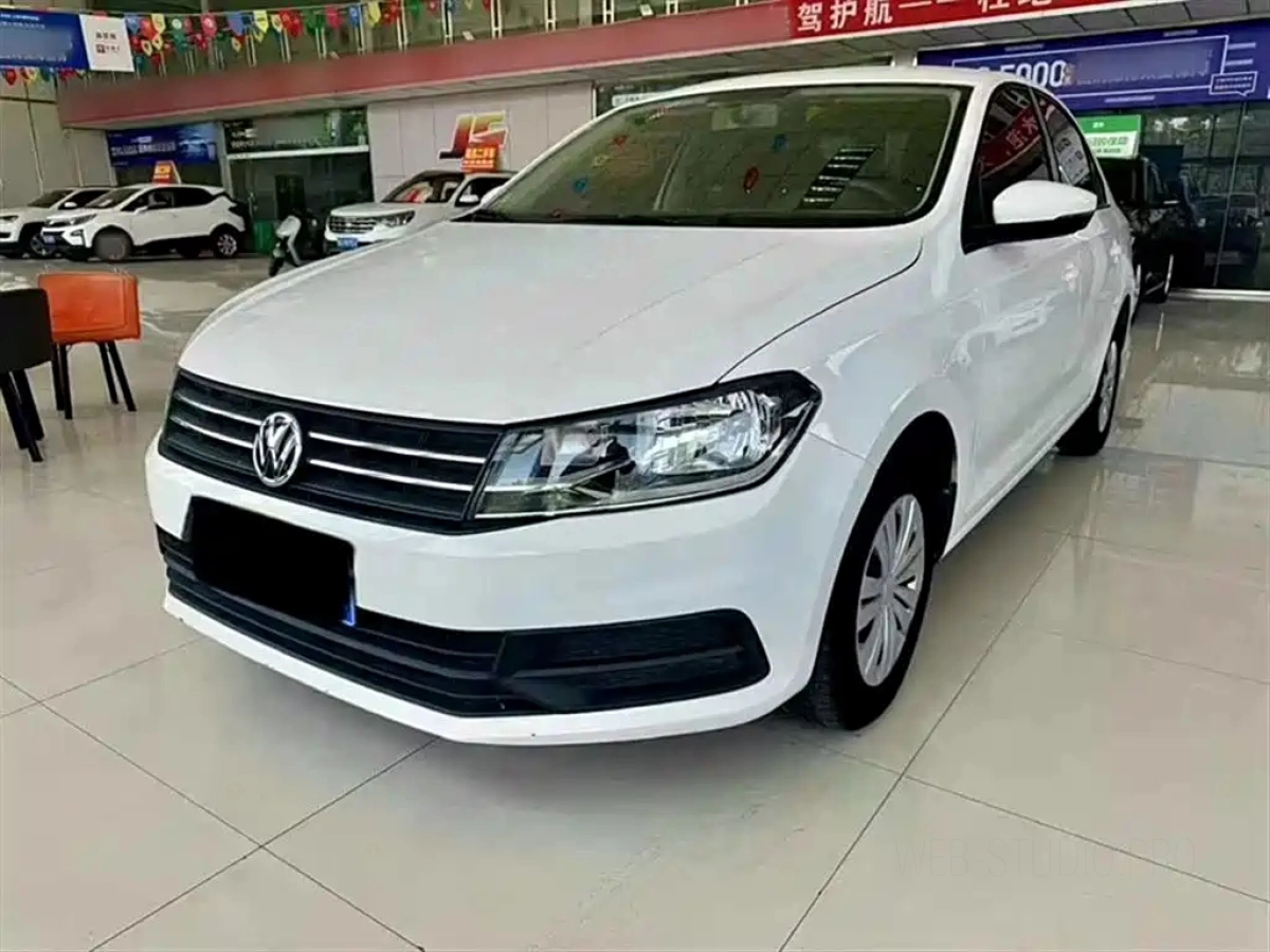VOLKSWAGEN SANTANA  2021
