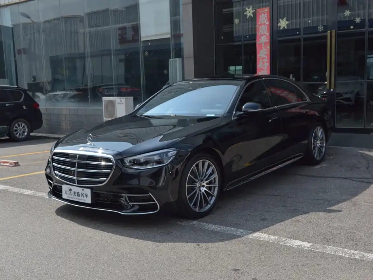 MERCEDES BENZ S-CLASS  2024