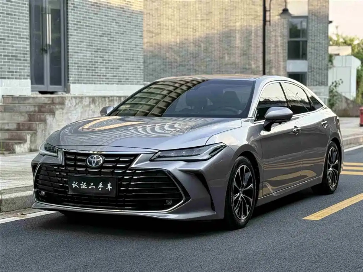 TOYOTA AVALON