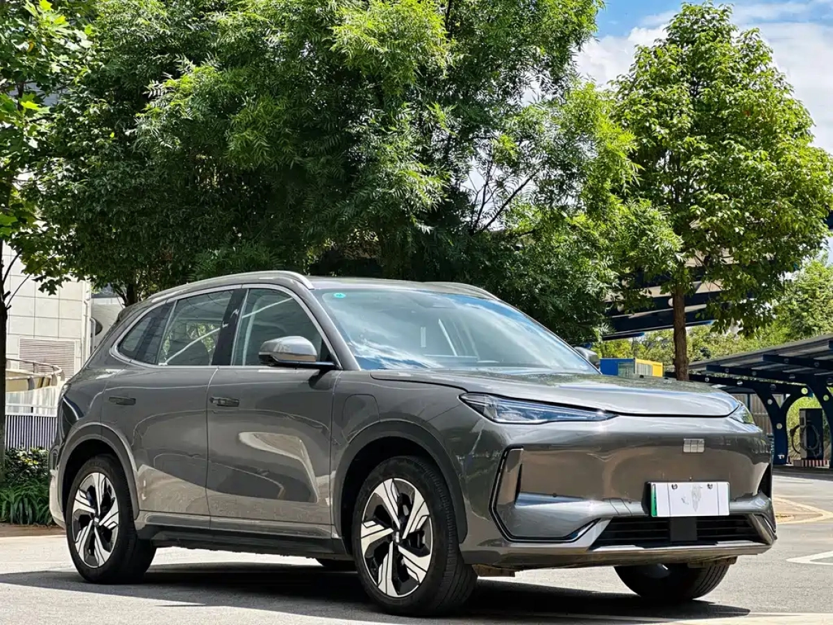 GEELY GALAXY GALAXY E5