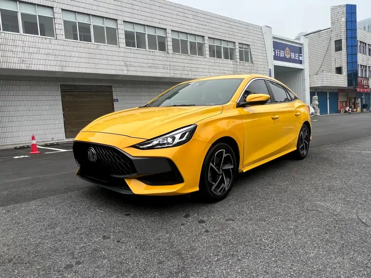 MG MG5  2021