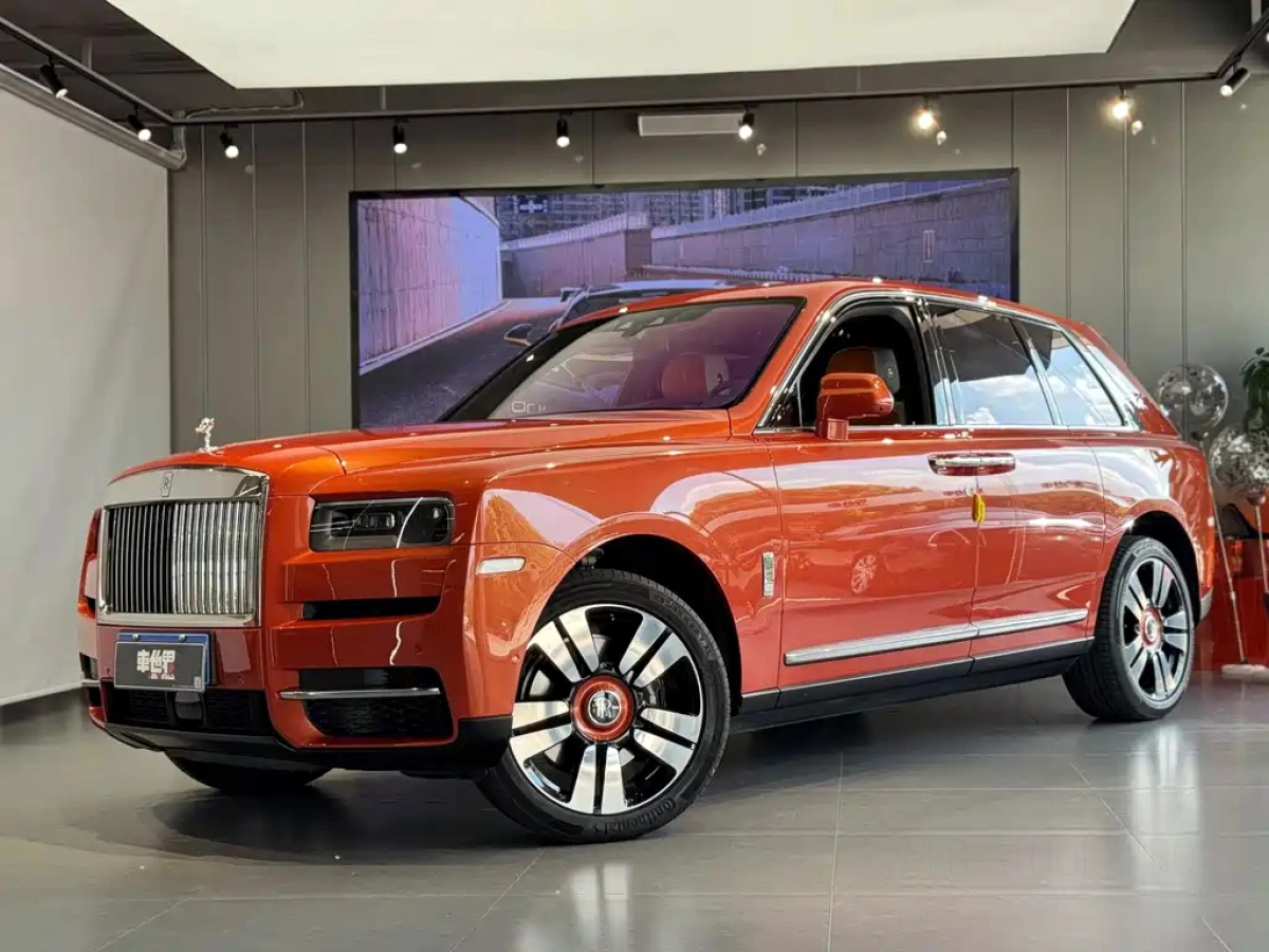ROLLS ROYCE CULLINAN  2023