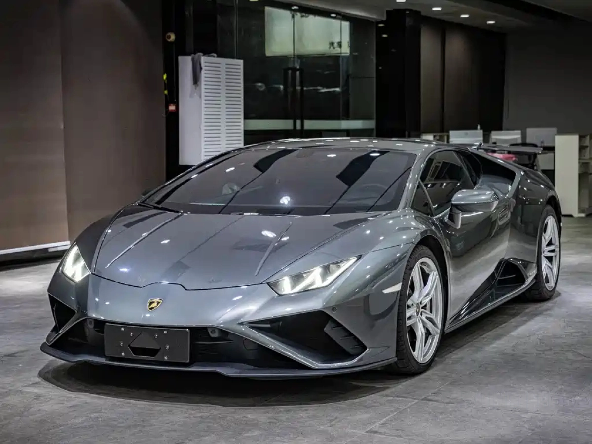 LAMBORGHINI HURACAN  2020