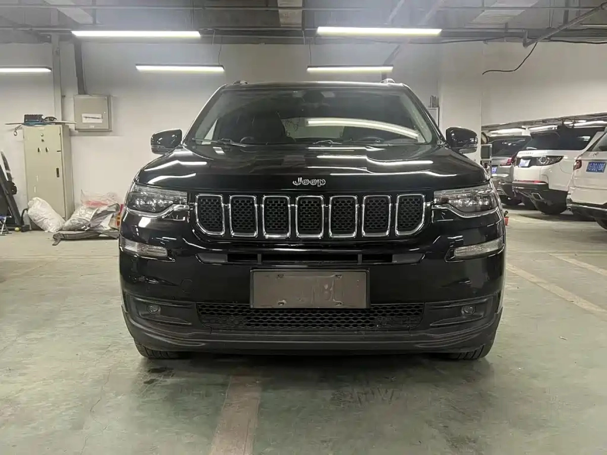 JEEP 指挥官