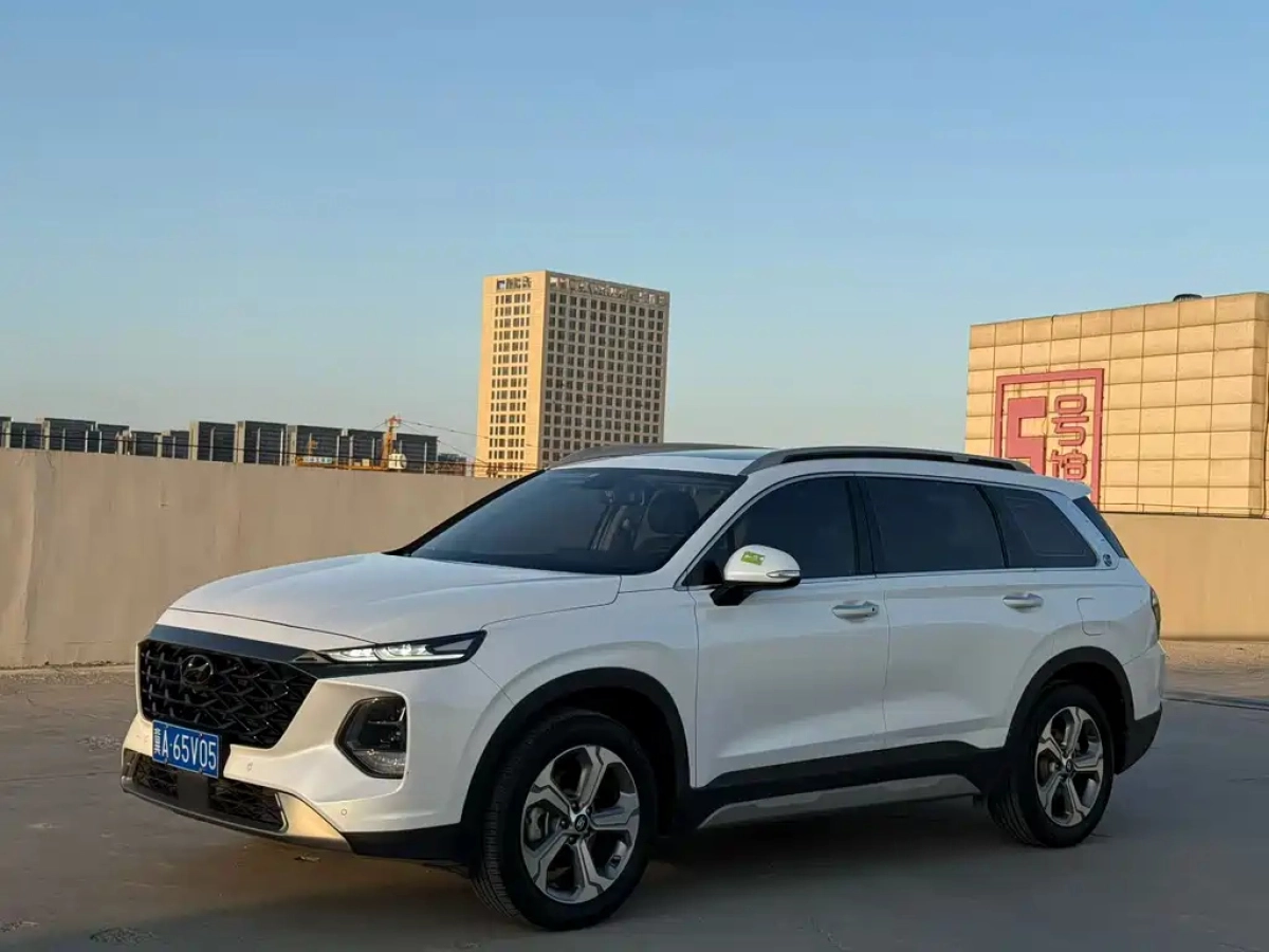 HYUNDAI SANTAFE  2023