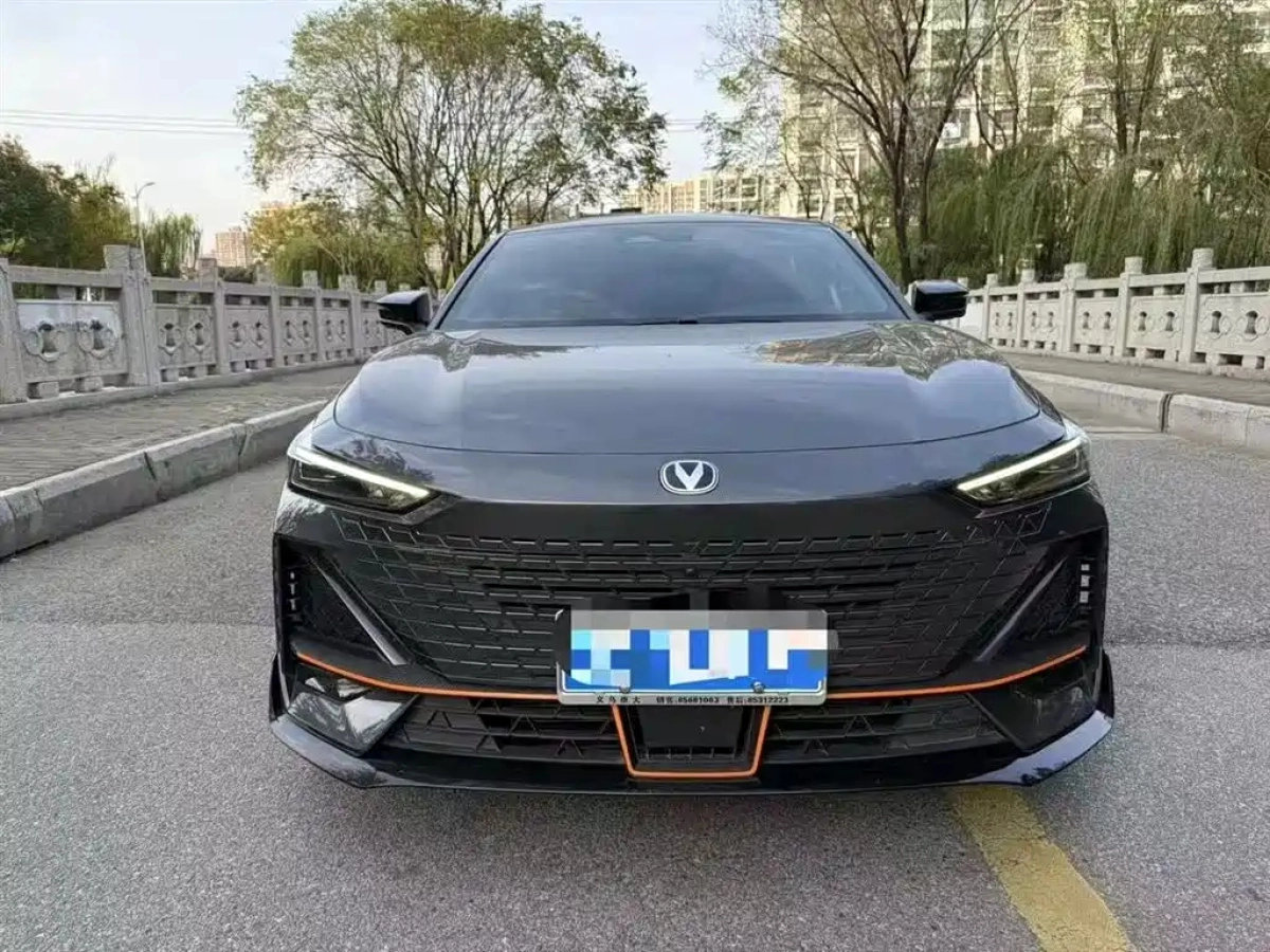 CHANGAN UNI-V