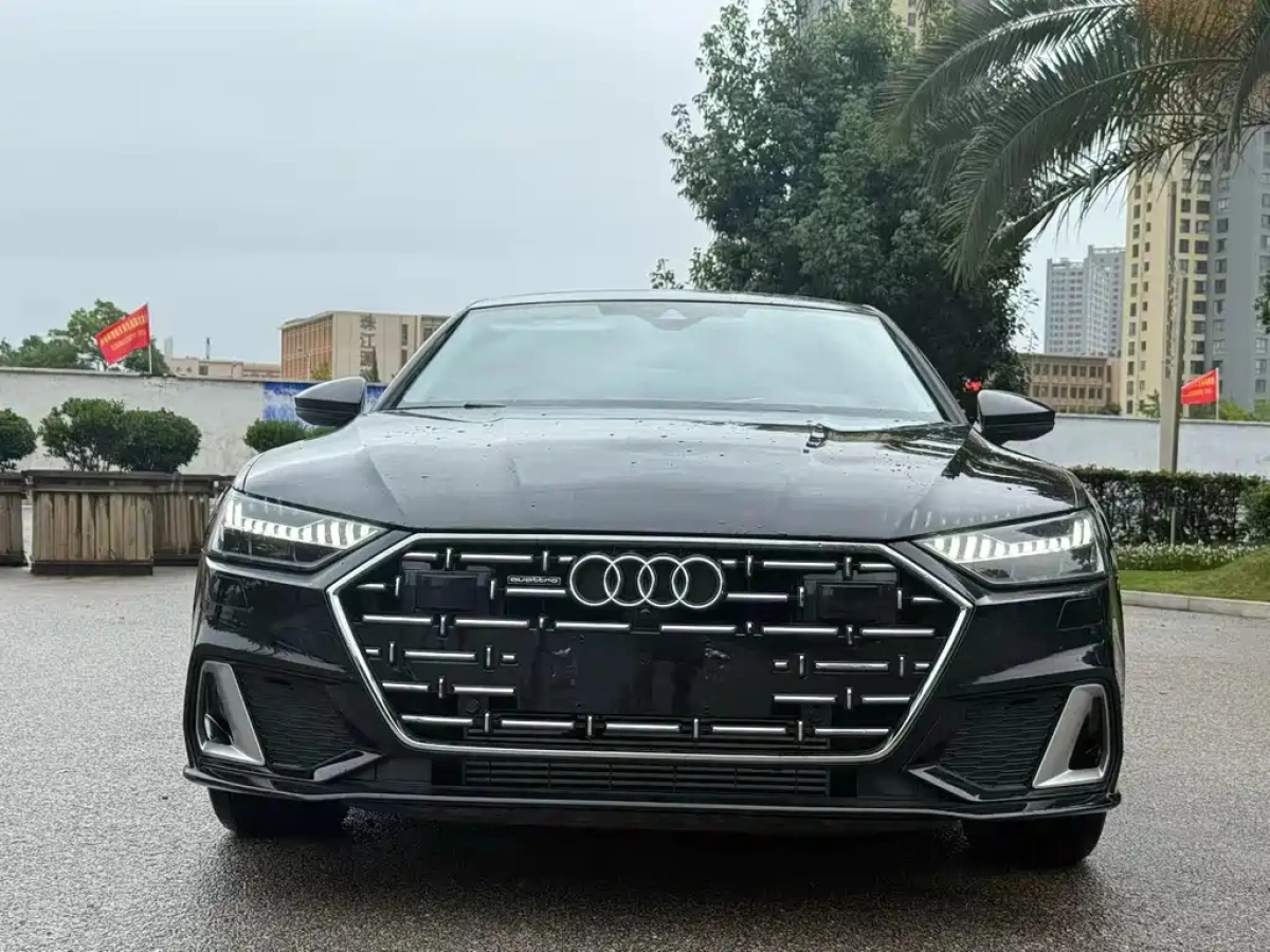 AUDI A7L