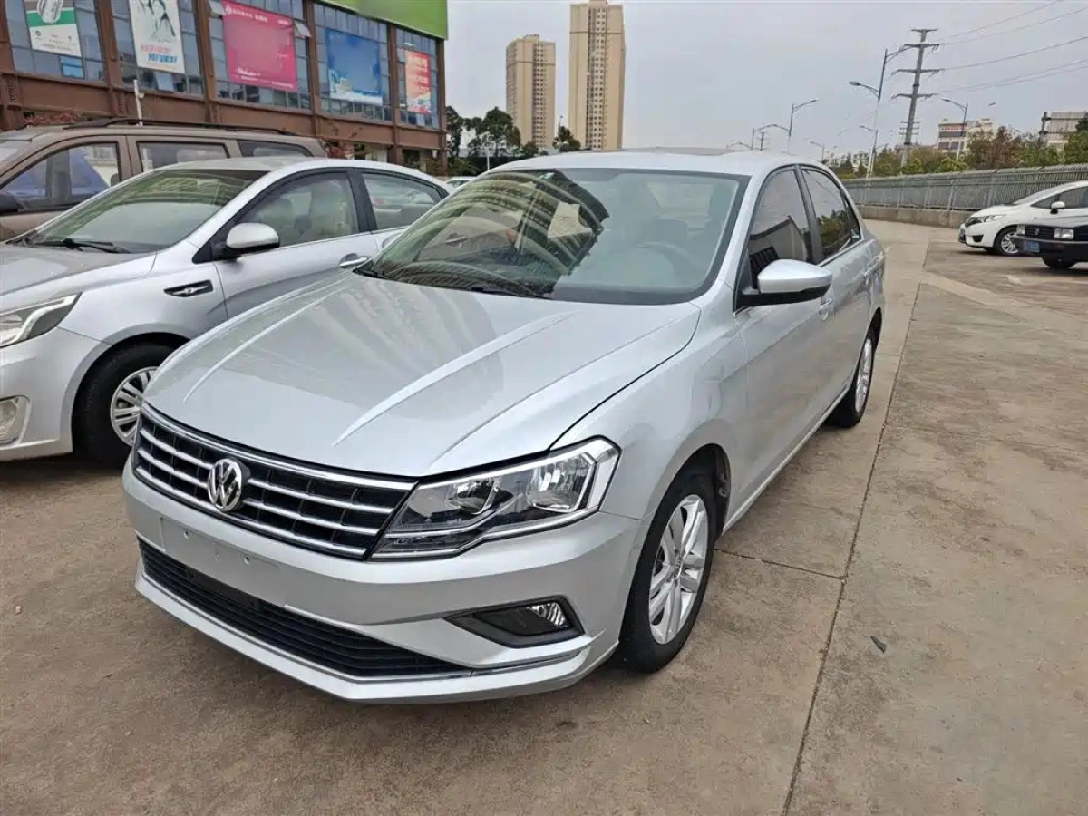 VOLKSWAGEN JETTA  2018