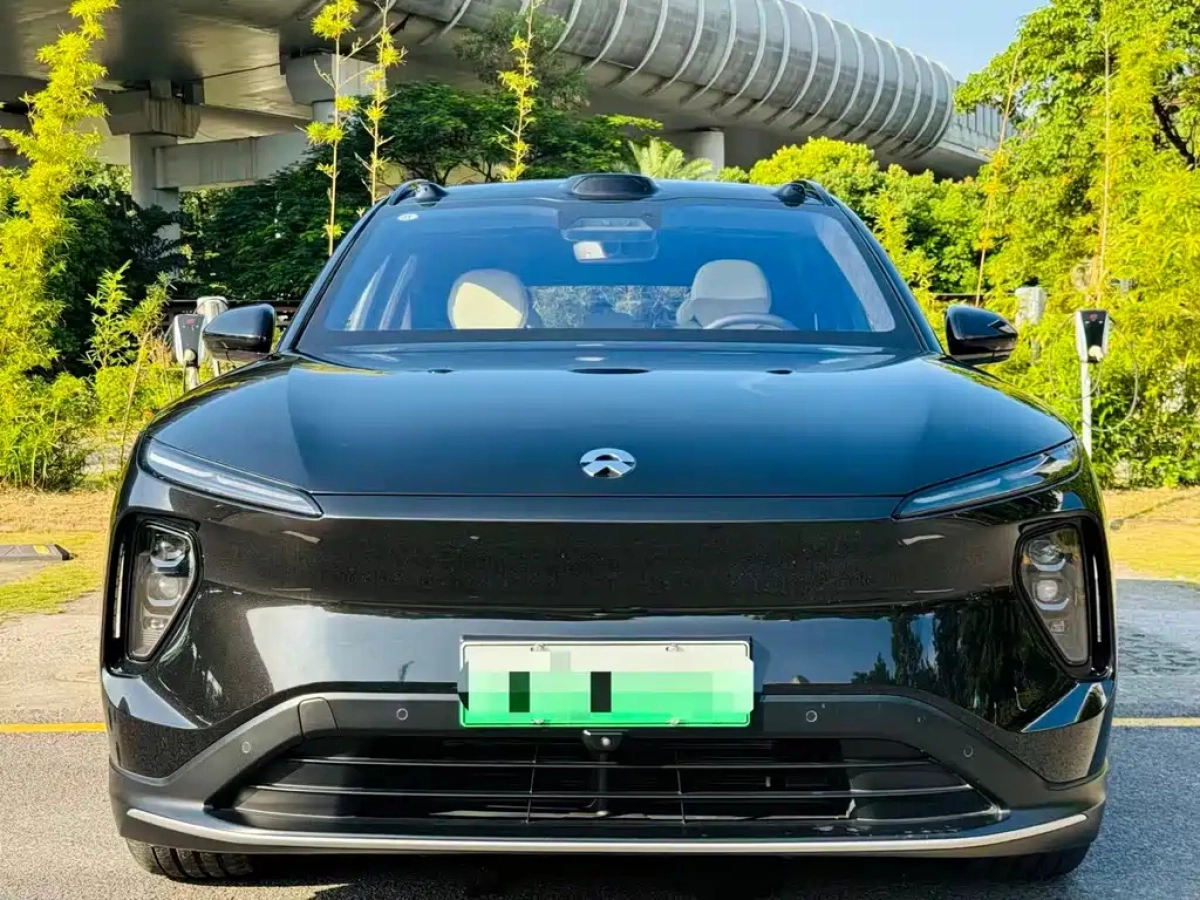 NIO ES6